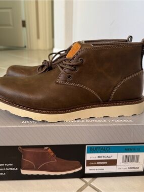 Buffalo David Bitton Brown Metcalf Memory Foam Boots. Size 12. NWT